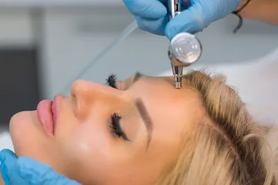 Gabinet Medycyny Estetycznej Atelier103 Gdynia - Powiększanie ust